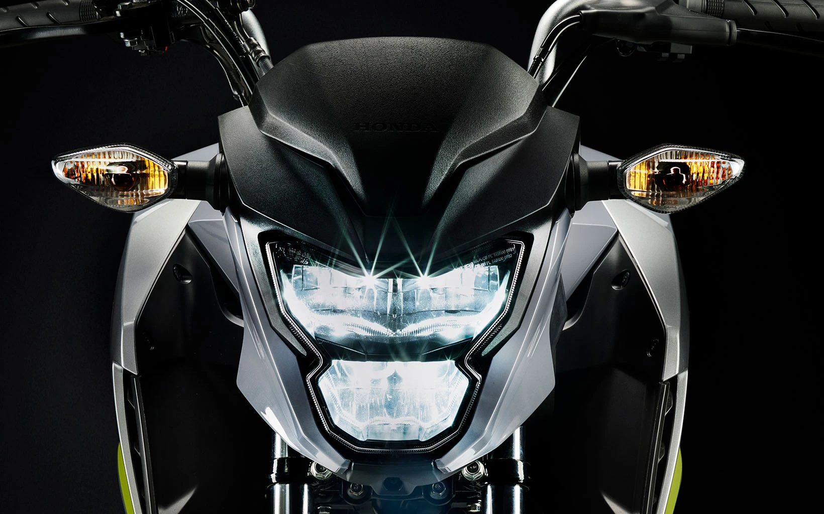 Lanterna e Farol em LED